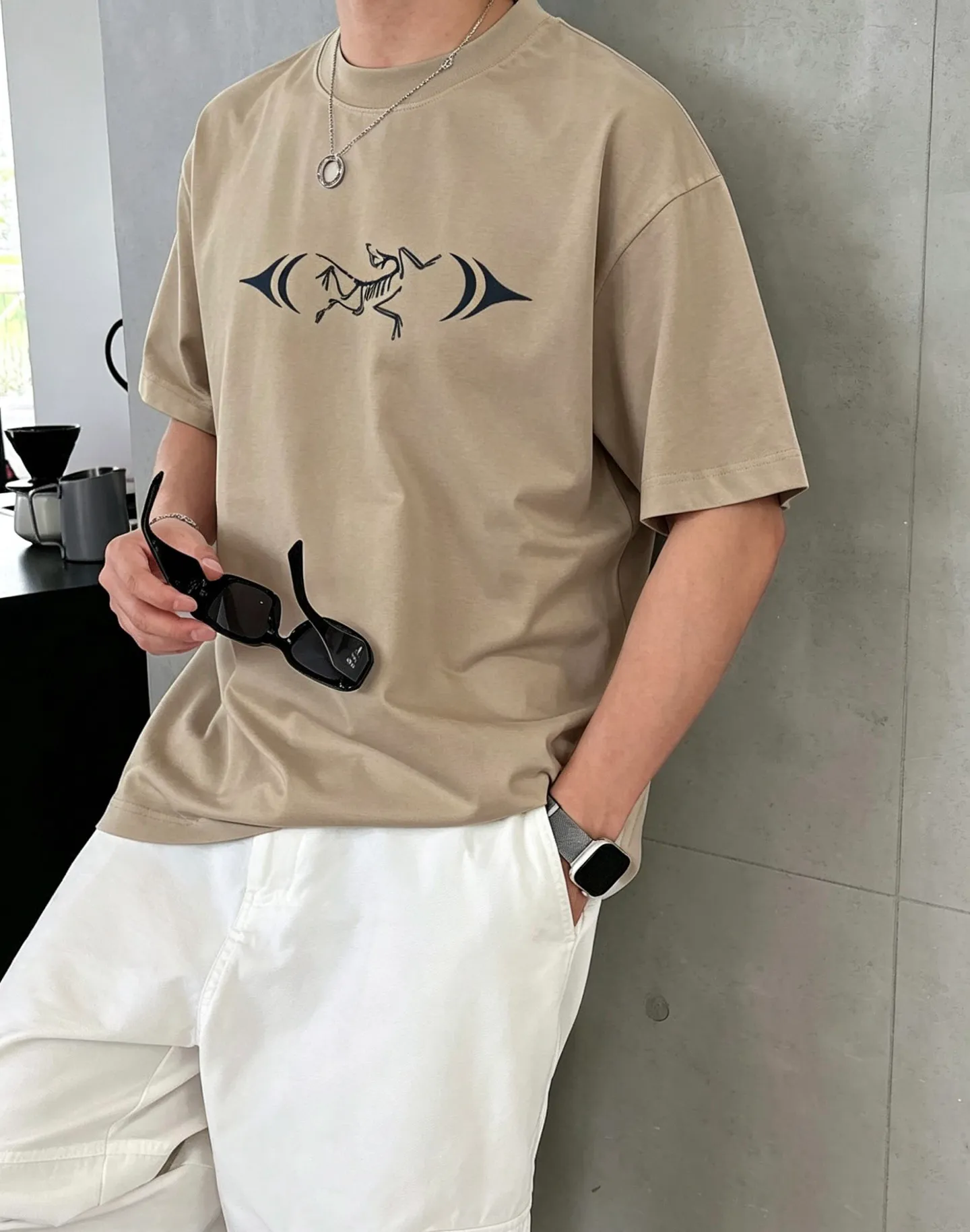Arc～ 《 》 ， T ， Same Style ， : Black White Coffee Brown Size：S（90-130 ） M（125-150 ） L（135-165 ） XL（160-190 ） XXL（185 ）
